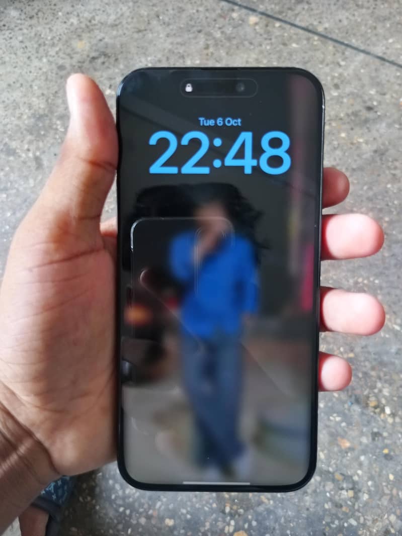 Apple iPhone 15 Pro Max 1