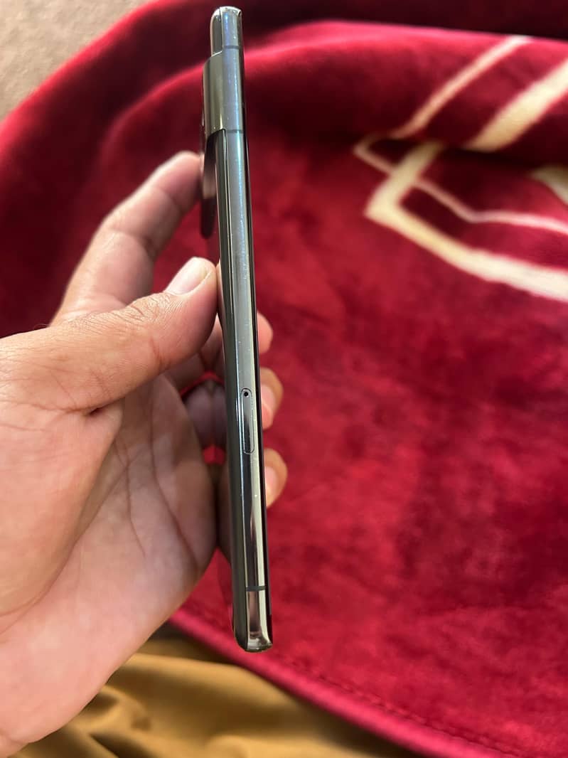 Google Pixel 7 Pro 4