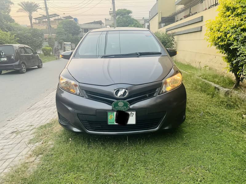 Toyota Vitz 2013 1