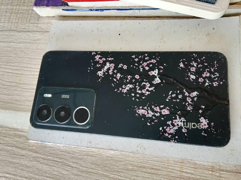 Realme C71 1