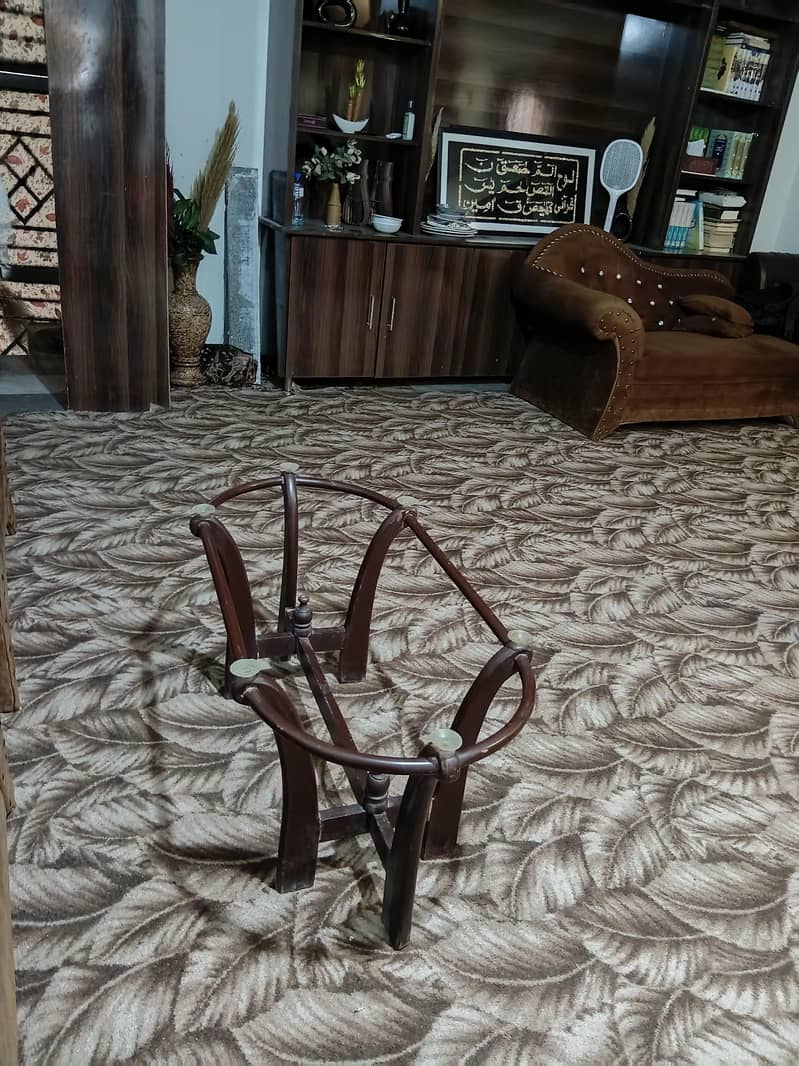 table for complete sofa set 0
