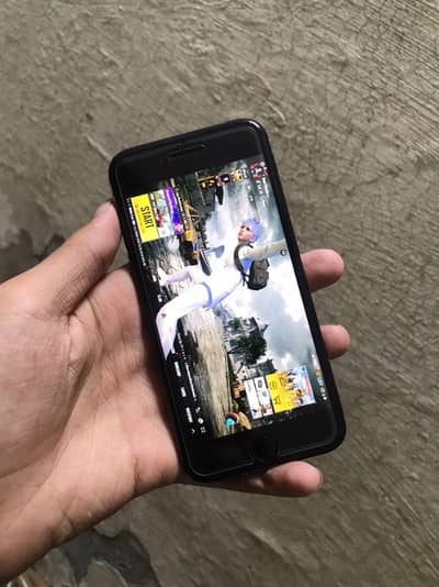 Apple iPhone SE