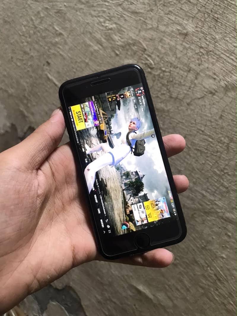 Apple iPhone SE 0