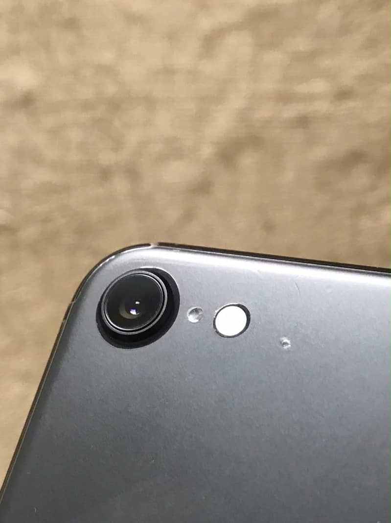 Apple iPhone SE 2