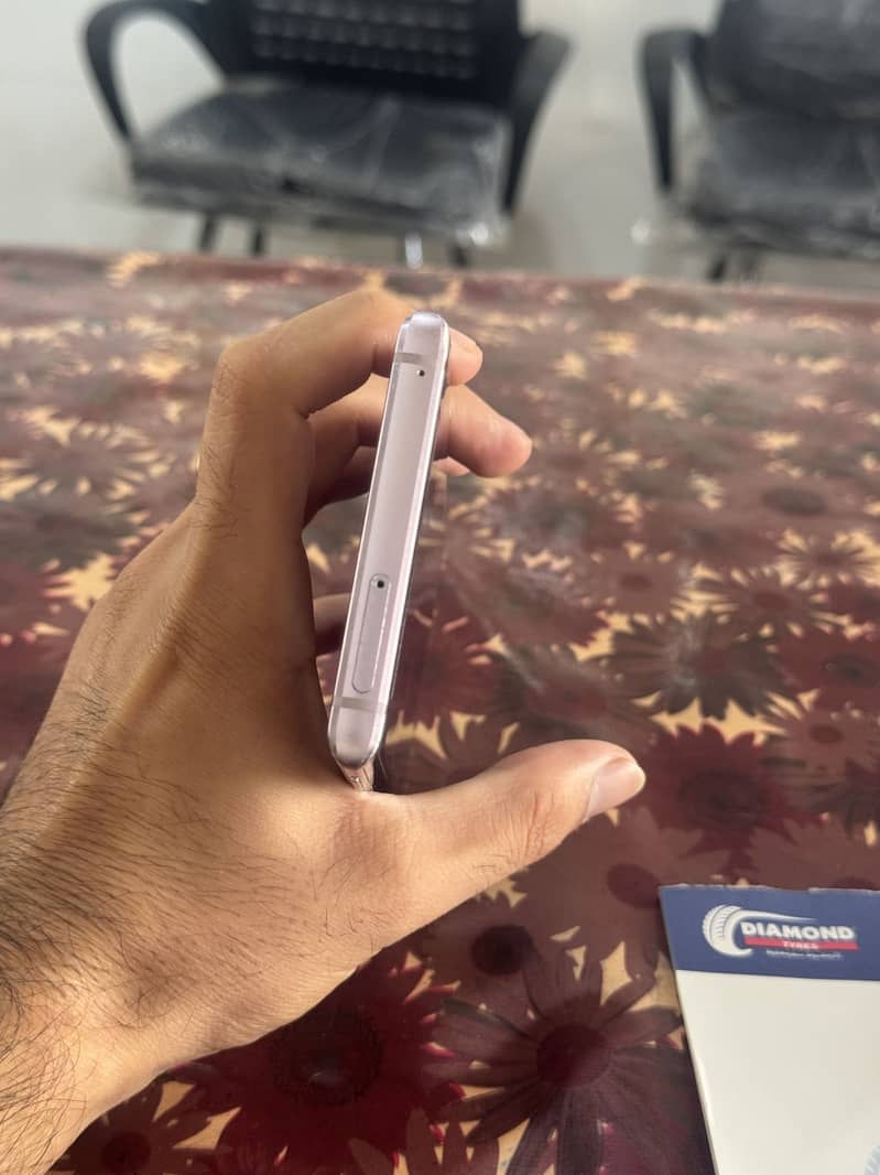 Samsung Mobile Note 9 3