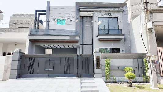 T & T Aabpara Housing Society - Block C House Sized 10 Marla Is Available