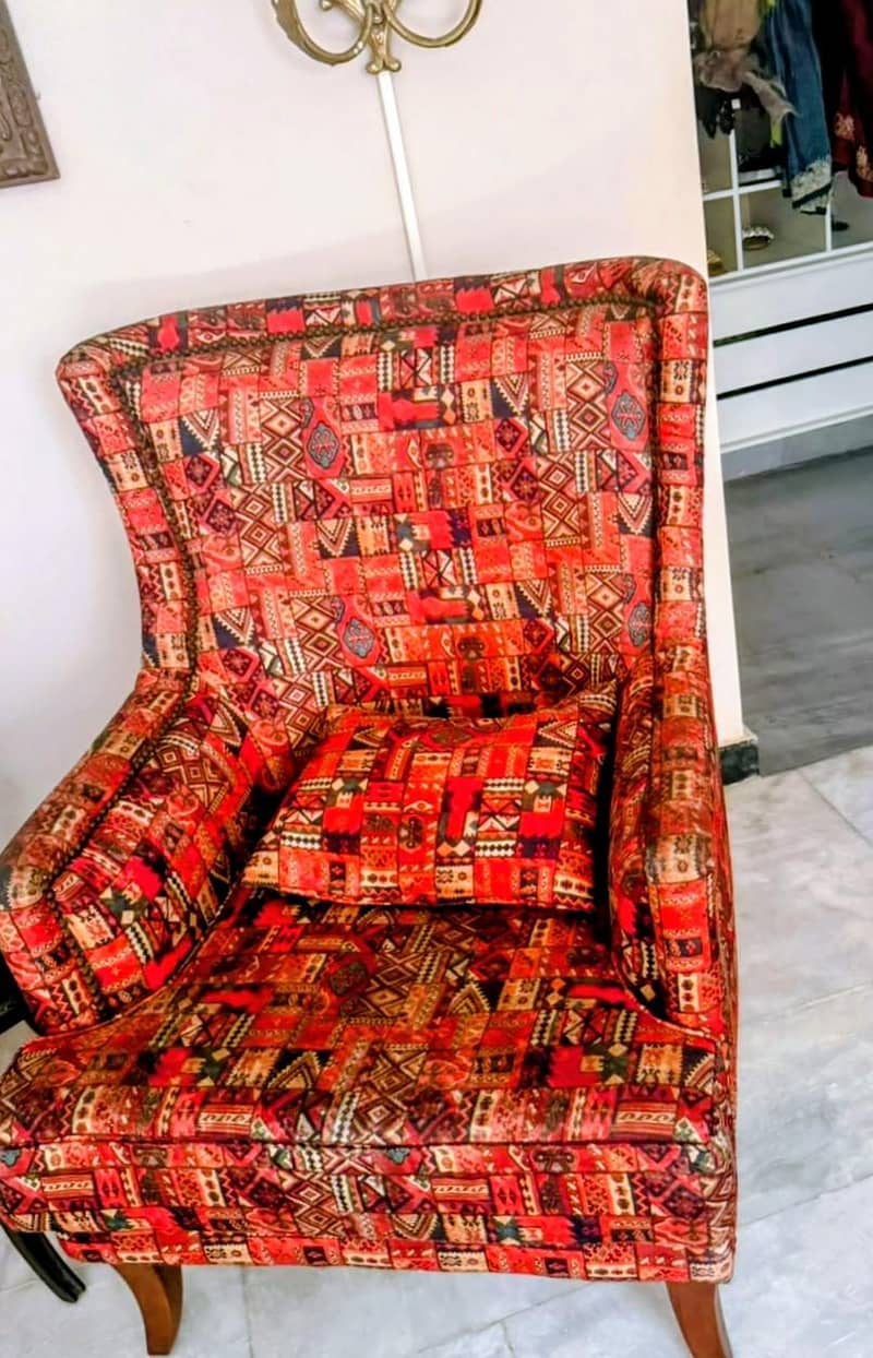 Two chairs with table 1