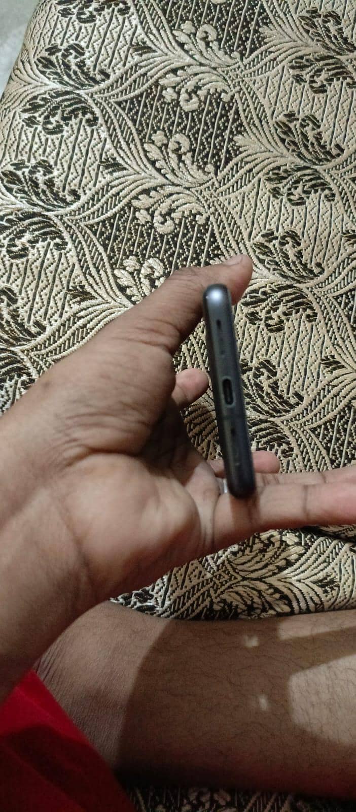 Google Pixel 8 4