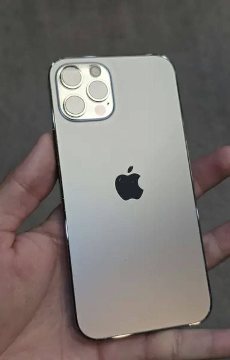 Apple iPhone 12 Pro 2