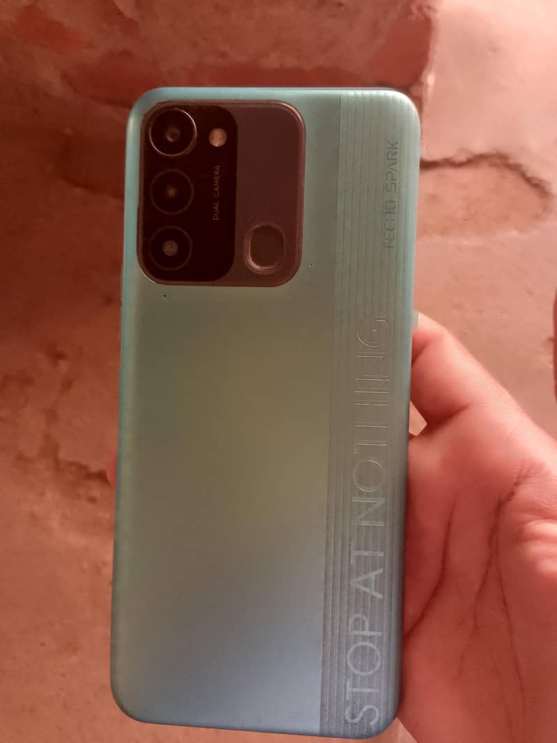 Tecno Spark 8C 0