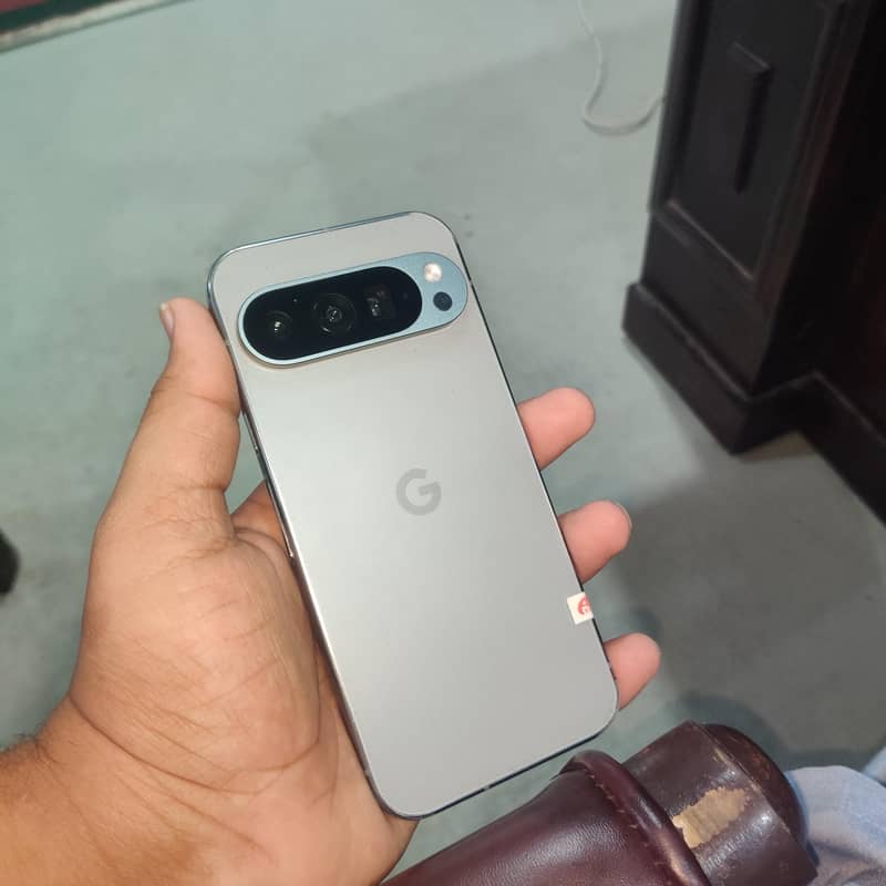 Google Pixel 9 Pro 2