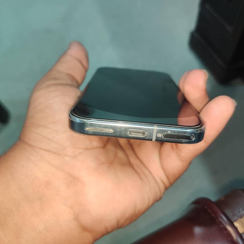 Google Pixel 9 Pro 6