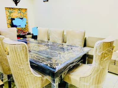Luxury dining table