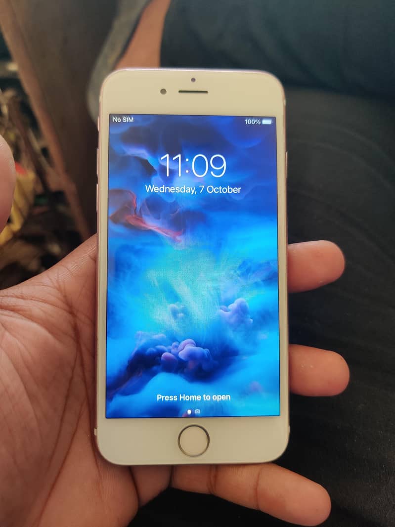 Apple iPhone 6S 0