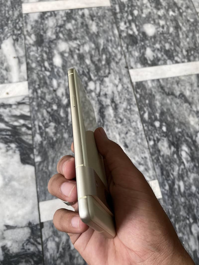 Google Pixel 7 3