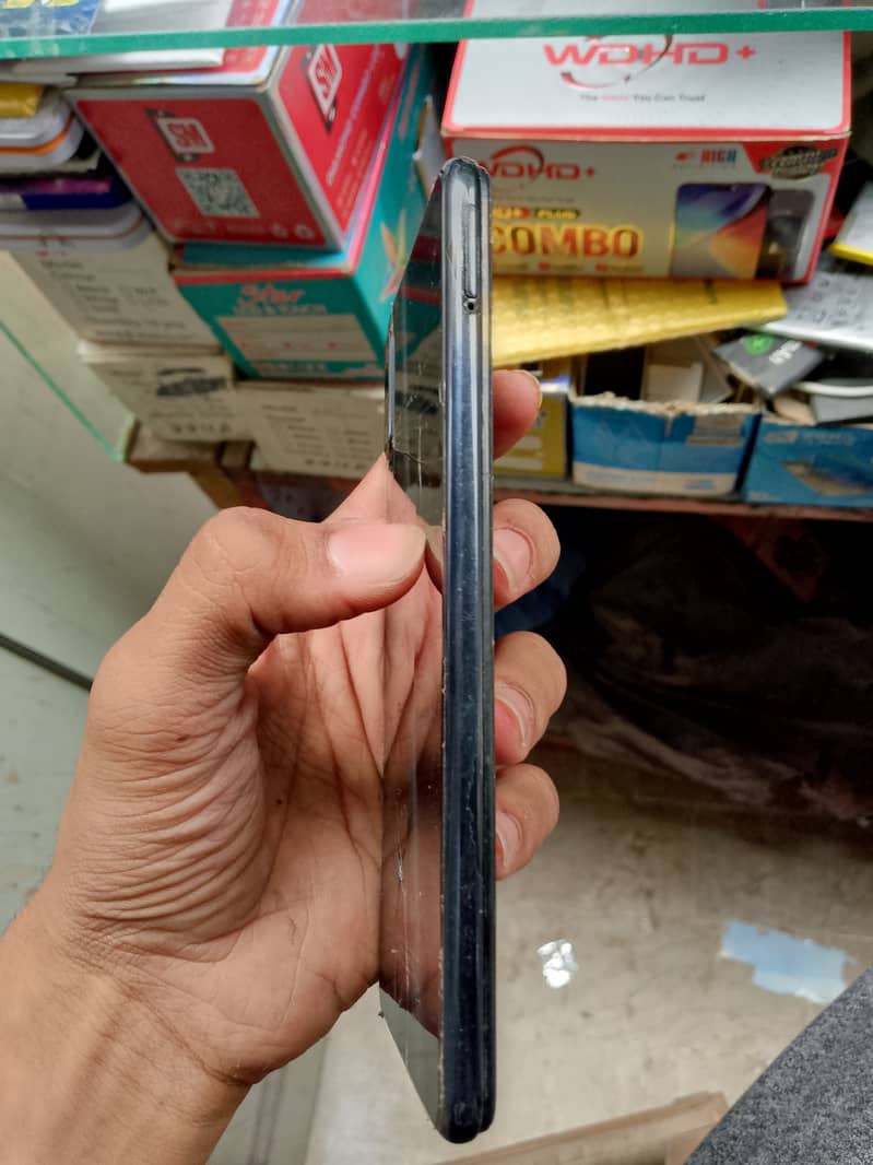 Samsung Mobile A7 5