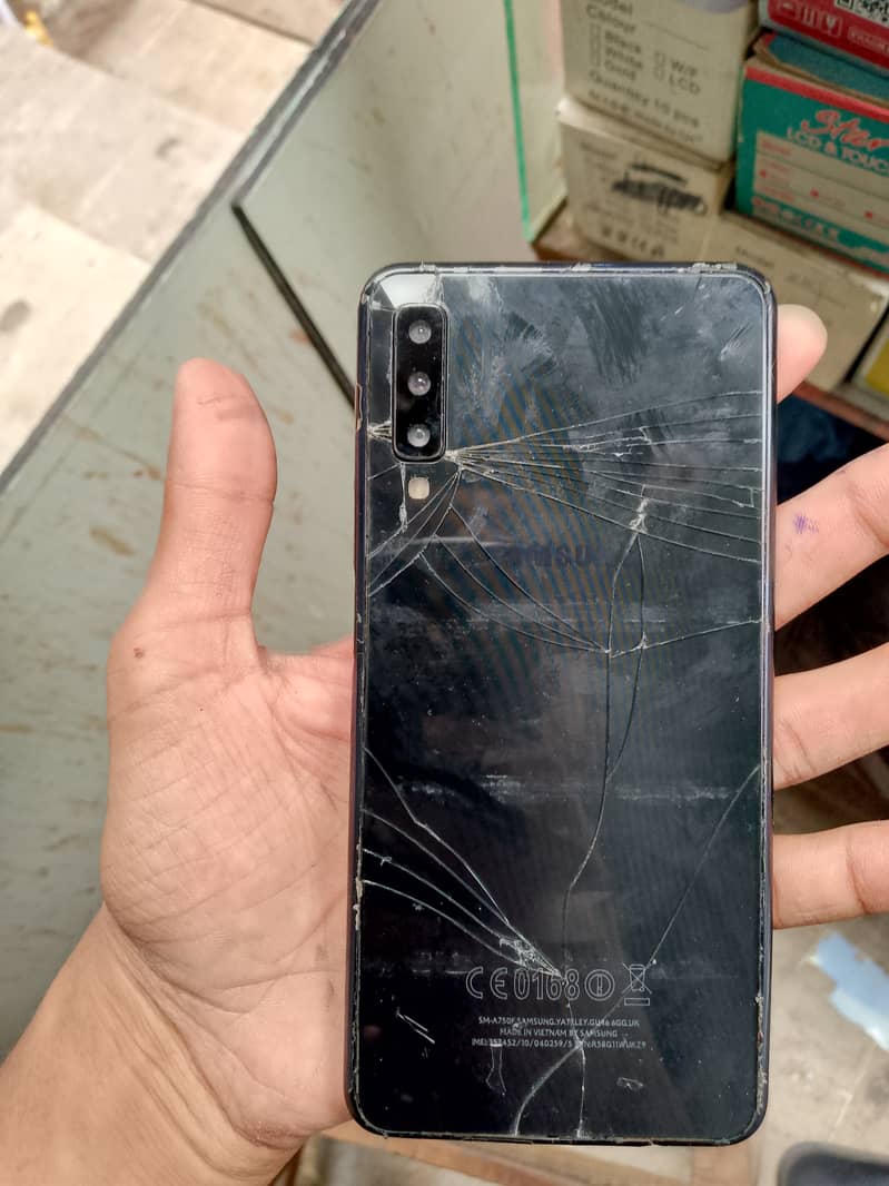 Samsung Mobile A7 7