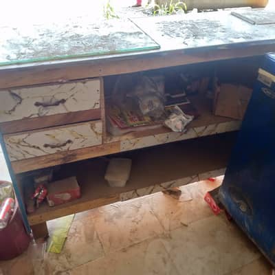 counter or almari sale ha