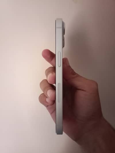 Apple iPhone 14
