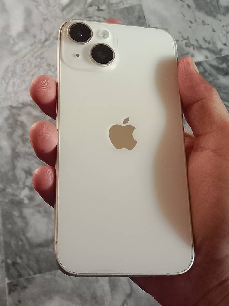 Apple iPhone 14 4