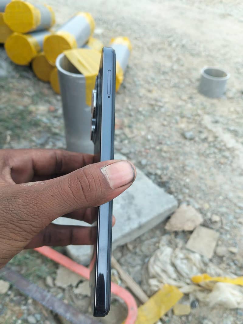 Tecno Spark 20 Pro 7