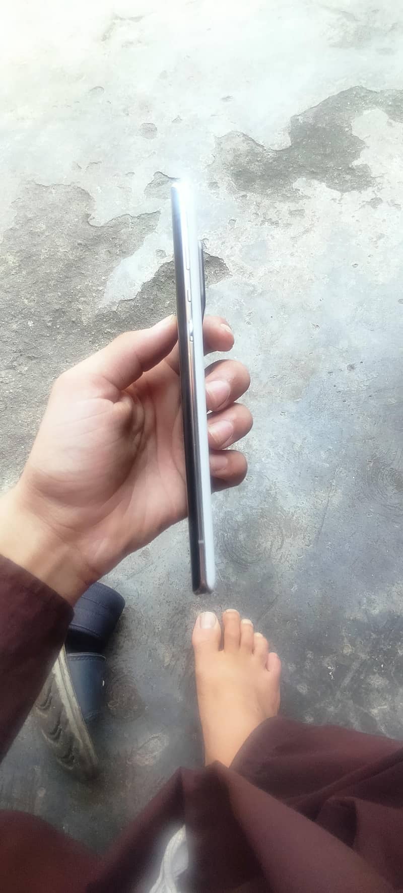 Aquos r6 1