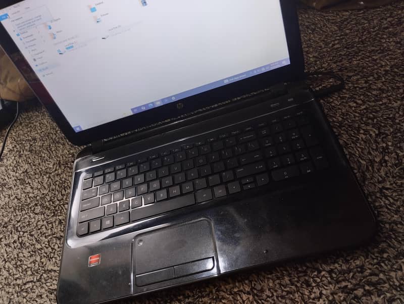 HP LAPTOP 4