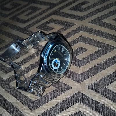 Premium Stainless Steel Watch – Stylish & Elegant Design