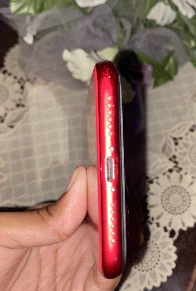 Apple iPhone 11 8