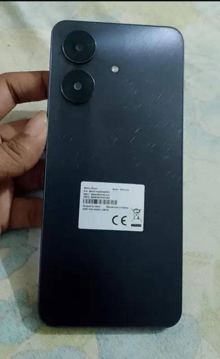 Realme Note 60 1