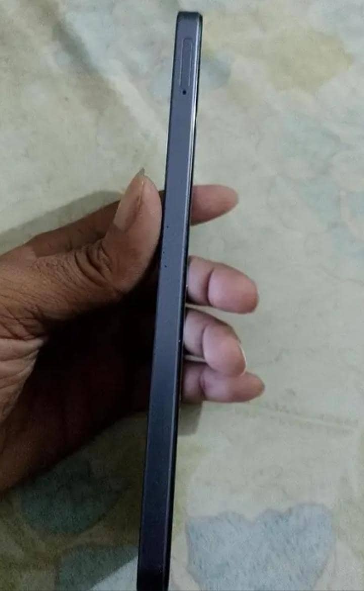 Realme Note 60 2