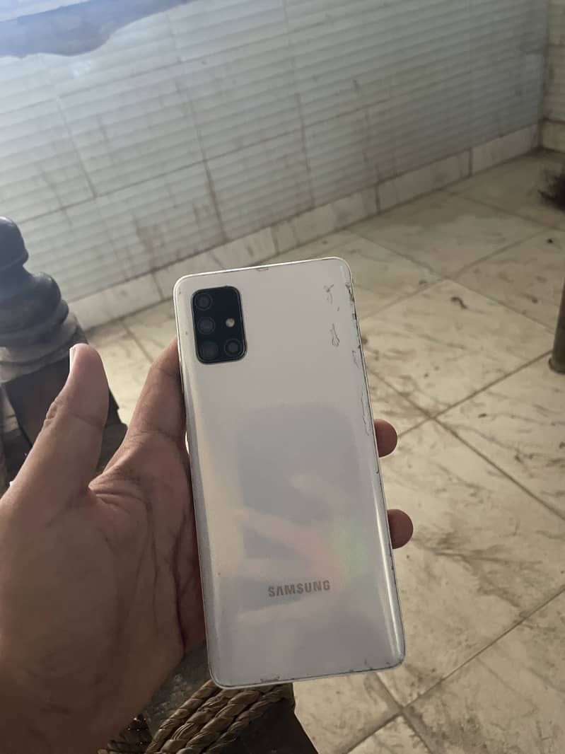 Samsung Mobile A71 0