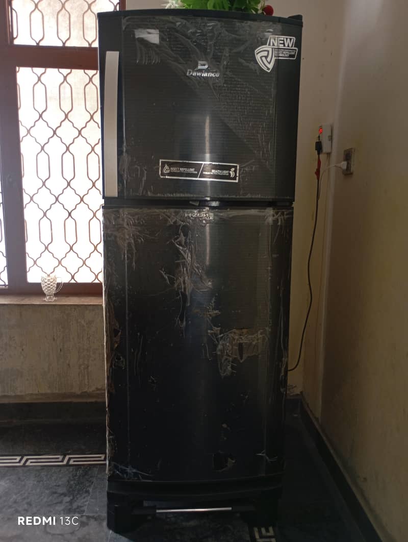 Refrigerator 0