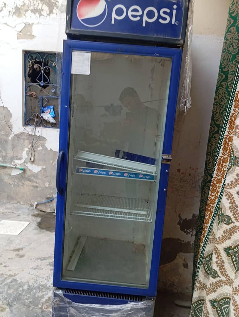 Pepsi chiller 4