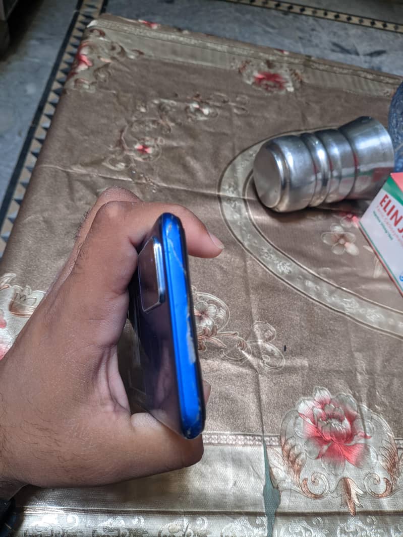 OPPO A54 1
