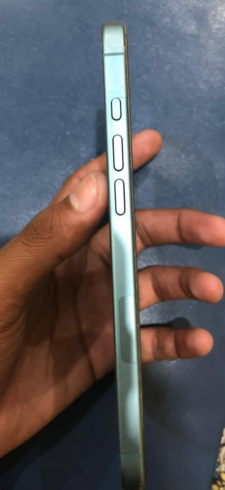 Apple iPhone 16 Plus 2