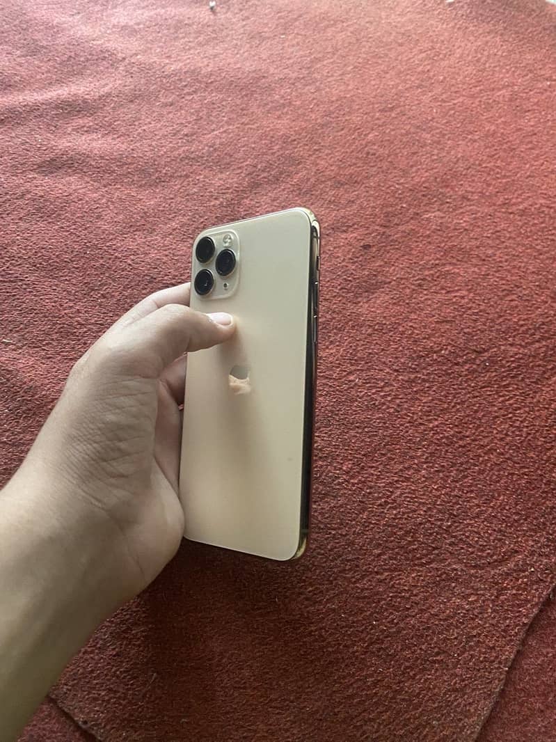 Apple iPhone 11 Pro 0