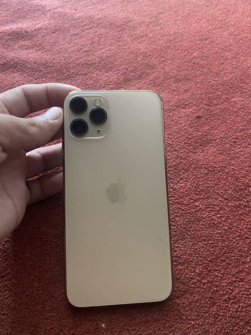 Apple iPhone 11 Pro 1