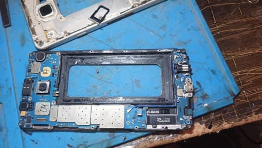 Samsung Mobile A7