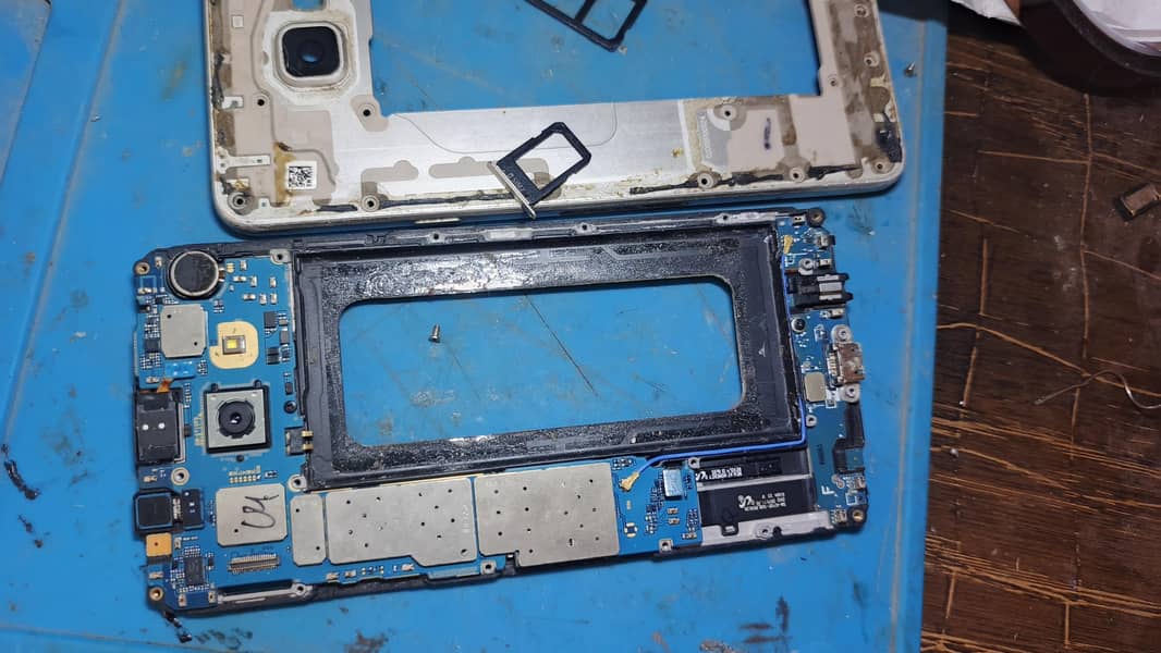 Samsung Mobile A7 1