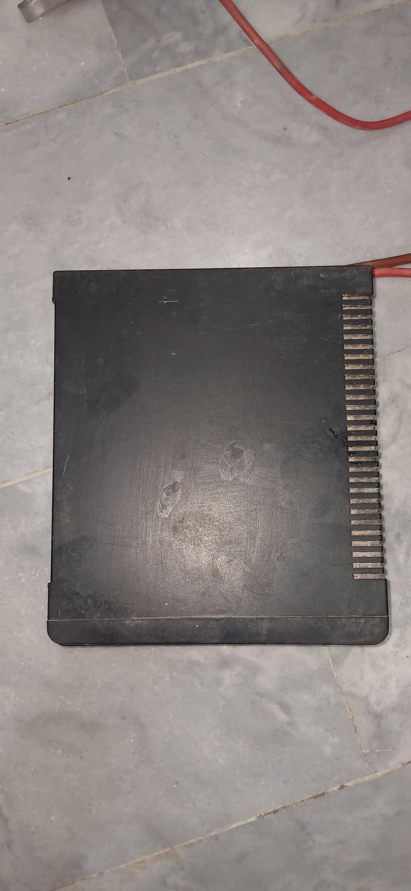 Ups 1kw 12v 2