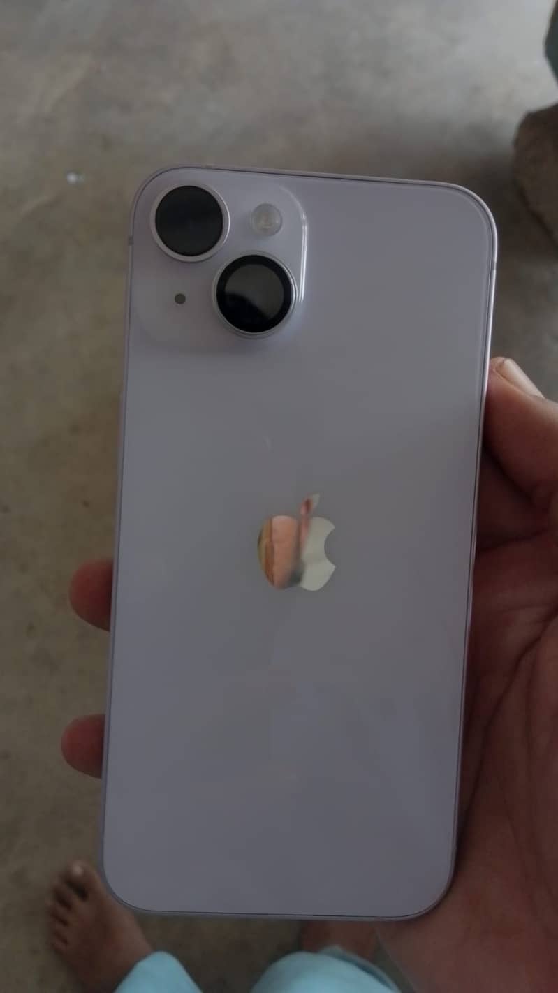 Apple iPhone 14 3