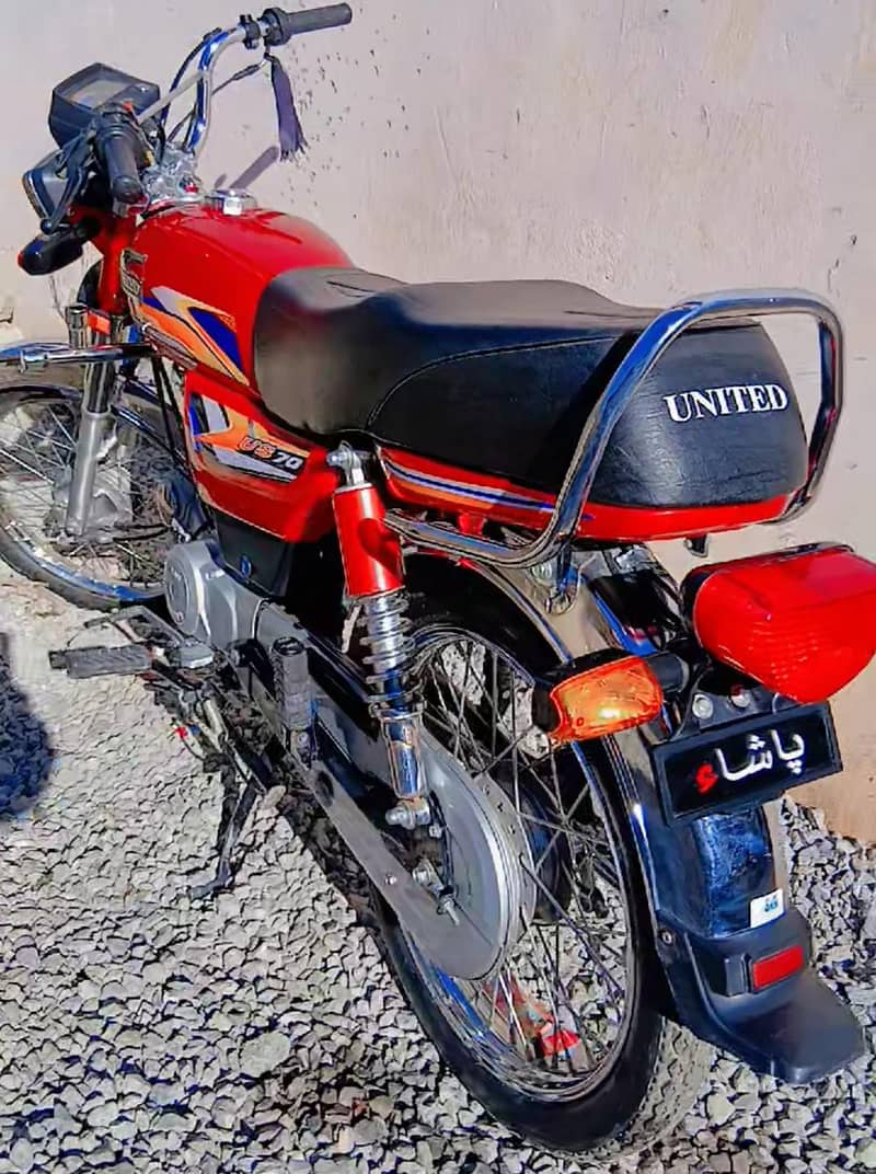 united 70 5