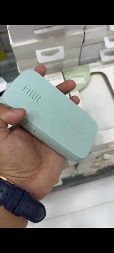 Luxury LED Cosmetic Mirror Power Bank 033 3198 793