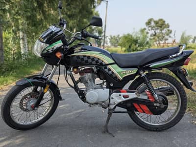 Honda CG 125 Deluxe 2012