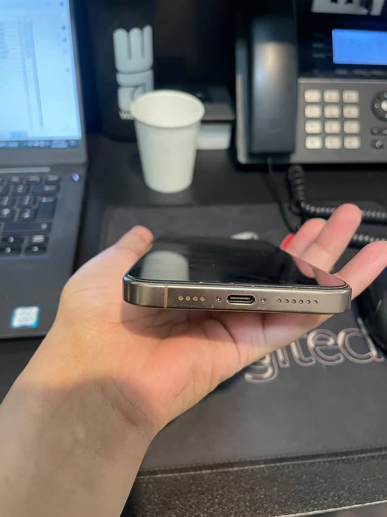 iPhone 16 Pro Max 256GB | Dual eSIM | Mint Condition 1