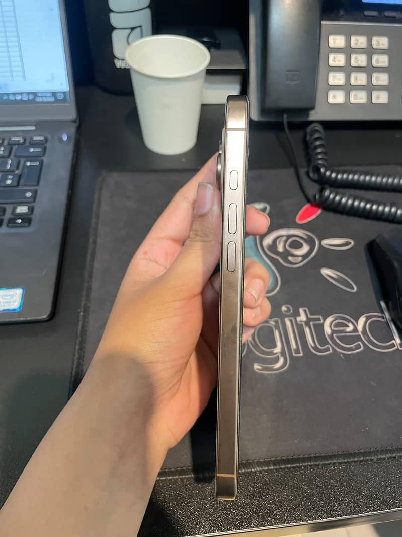 iPhone 16 Pro Max 256GB | Dual eSIM | Mint Condition 6