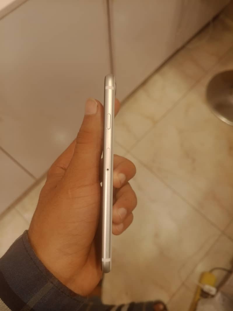 Apple iPhone SE 2