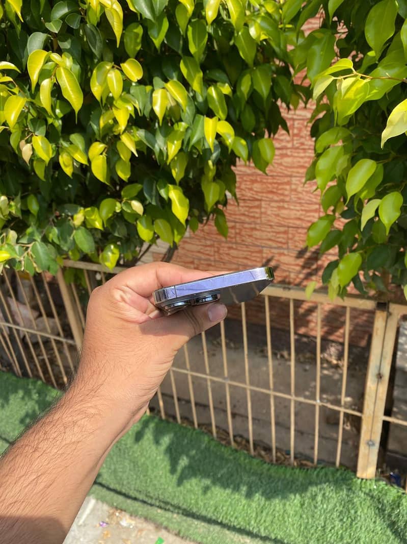 iPhone 14 Pro Max FU 2