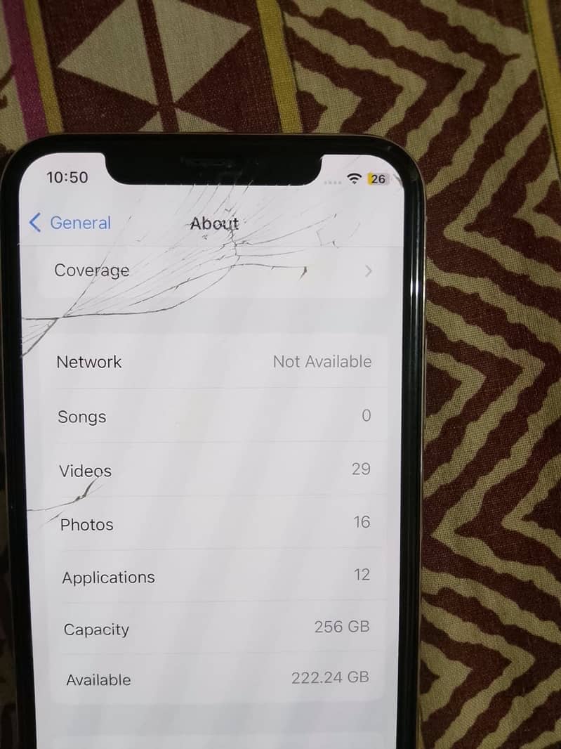 Apple iPhone X 4